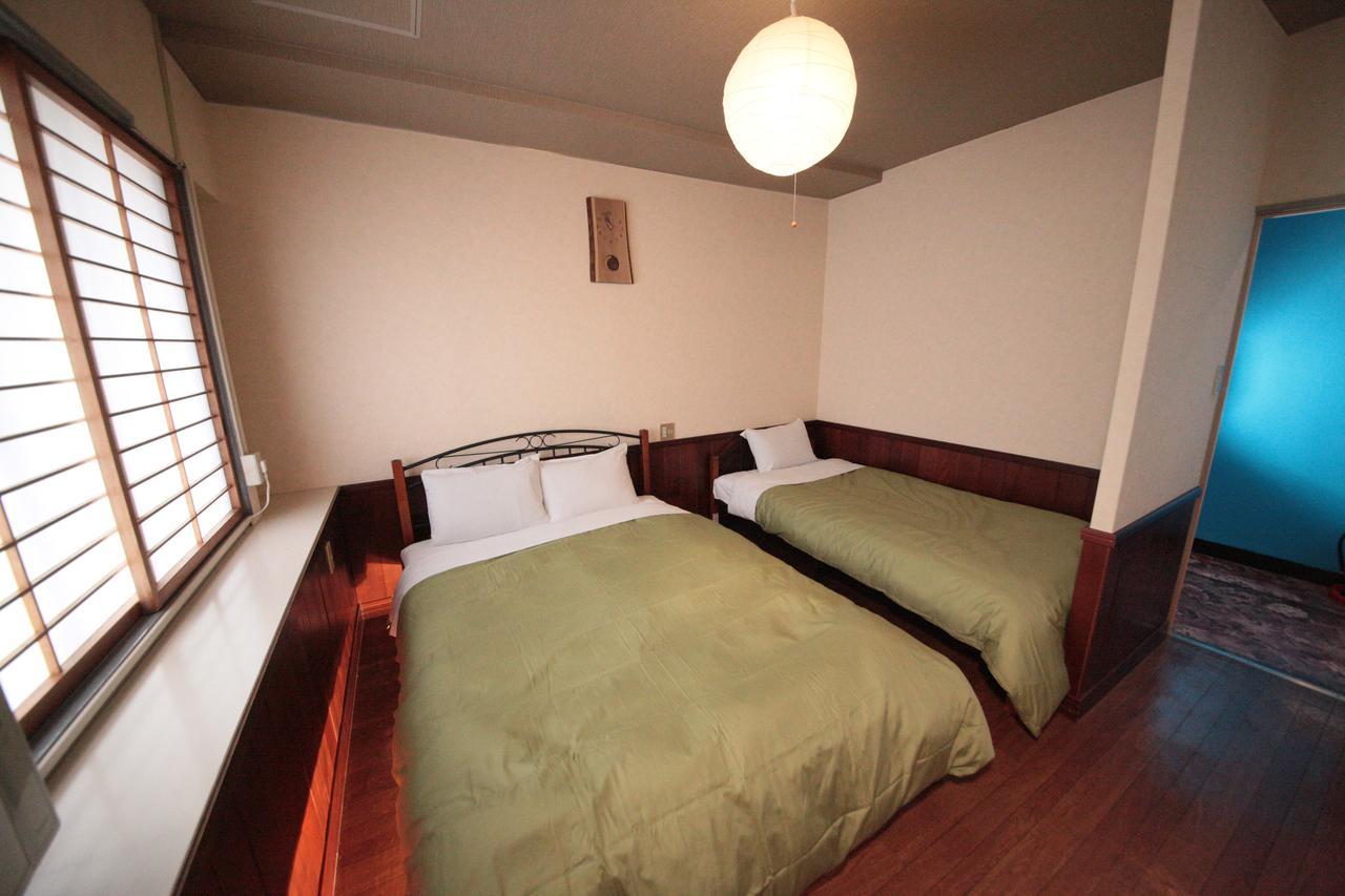 The Takayama Station Hostel Exteriör bild