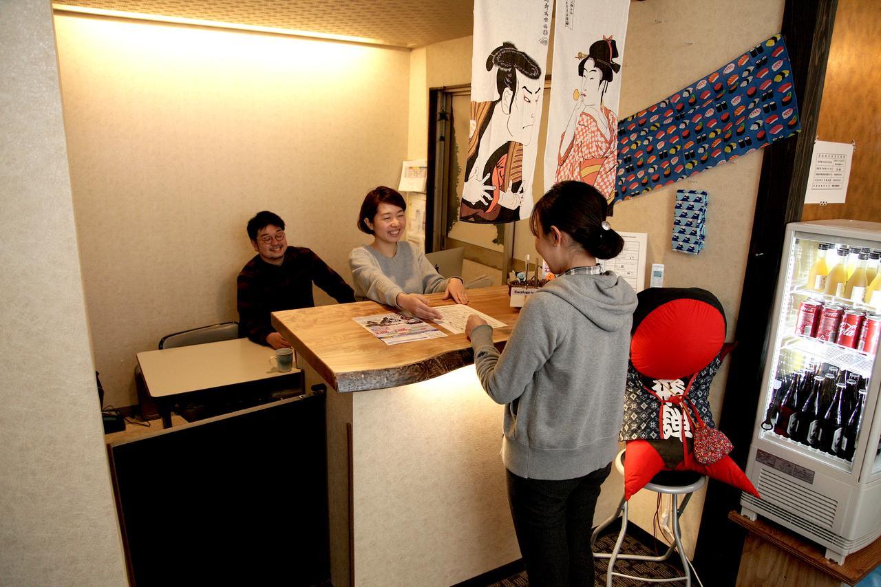 The Takayama Station Hostel Exteriör bild