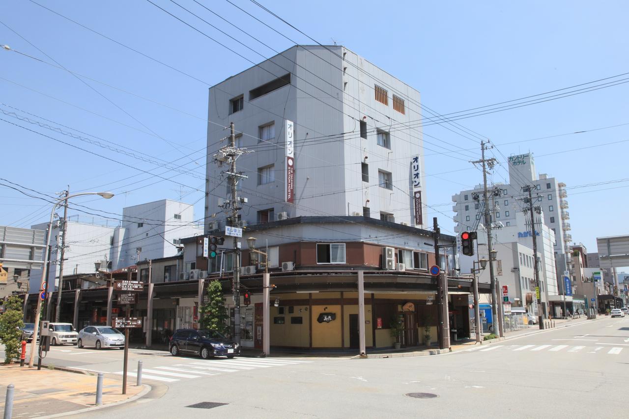 The Takayama Station Hostel Exteriör bild